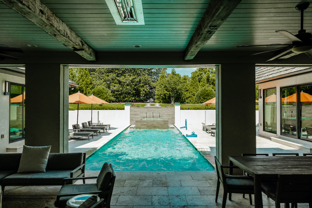 outdoor_entertainment_area_pool_backyard_audio_setup